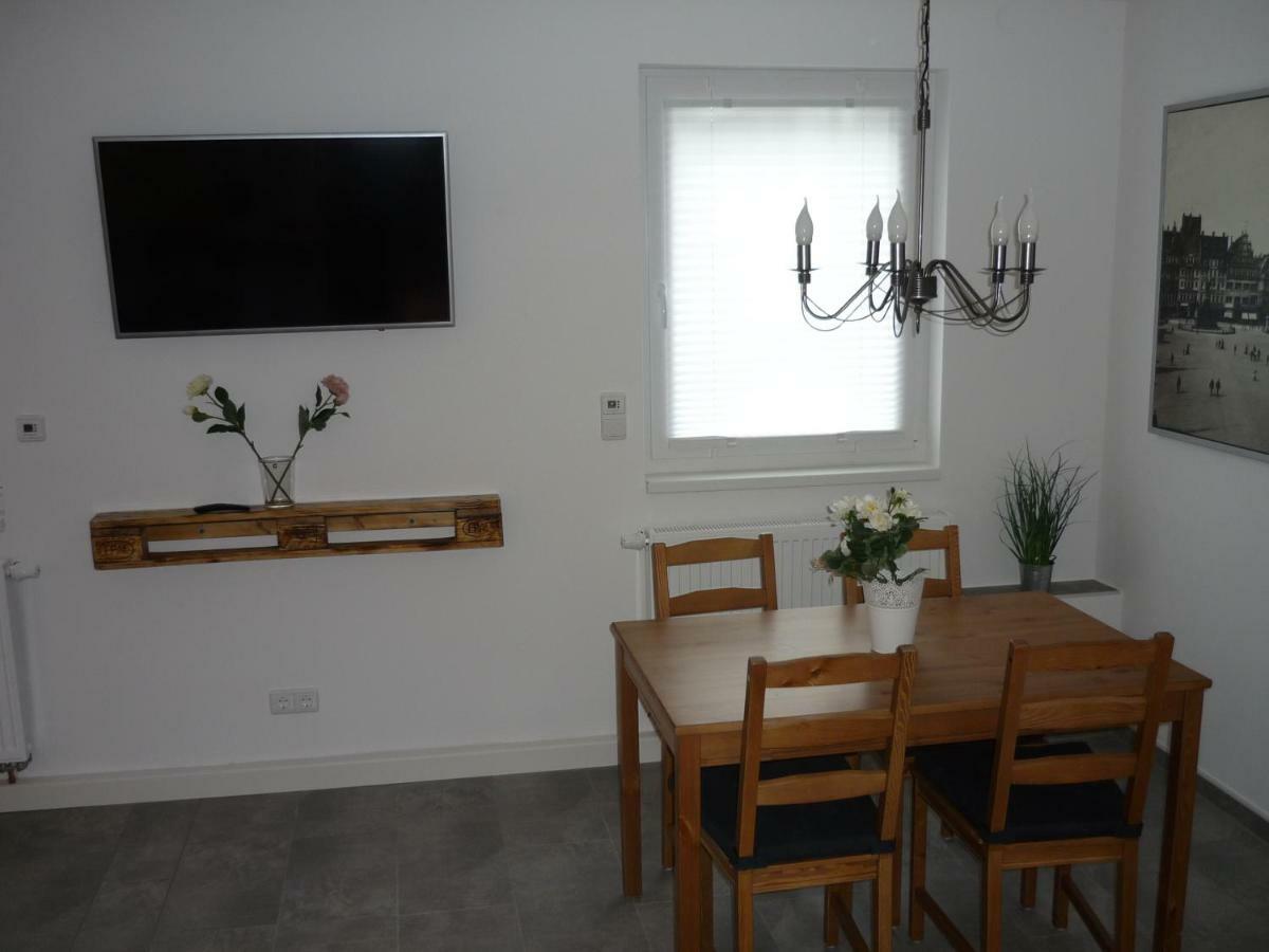 Appartement Alles Paletti Mit Klimaanlage à Wittenberg Extérieur photo
