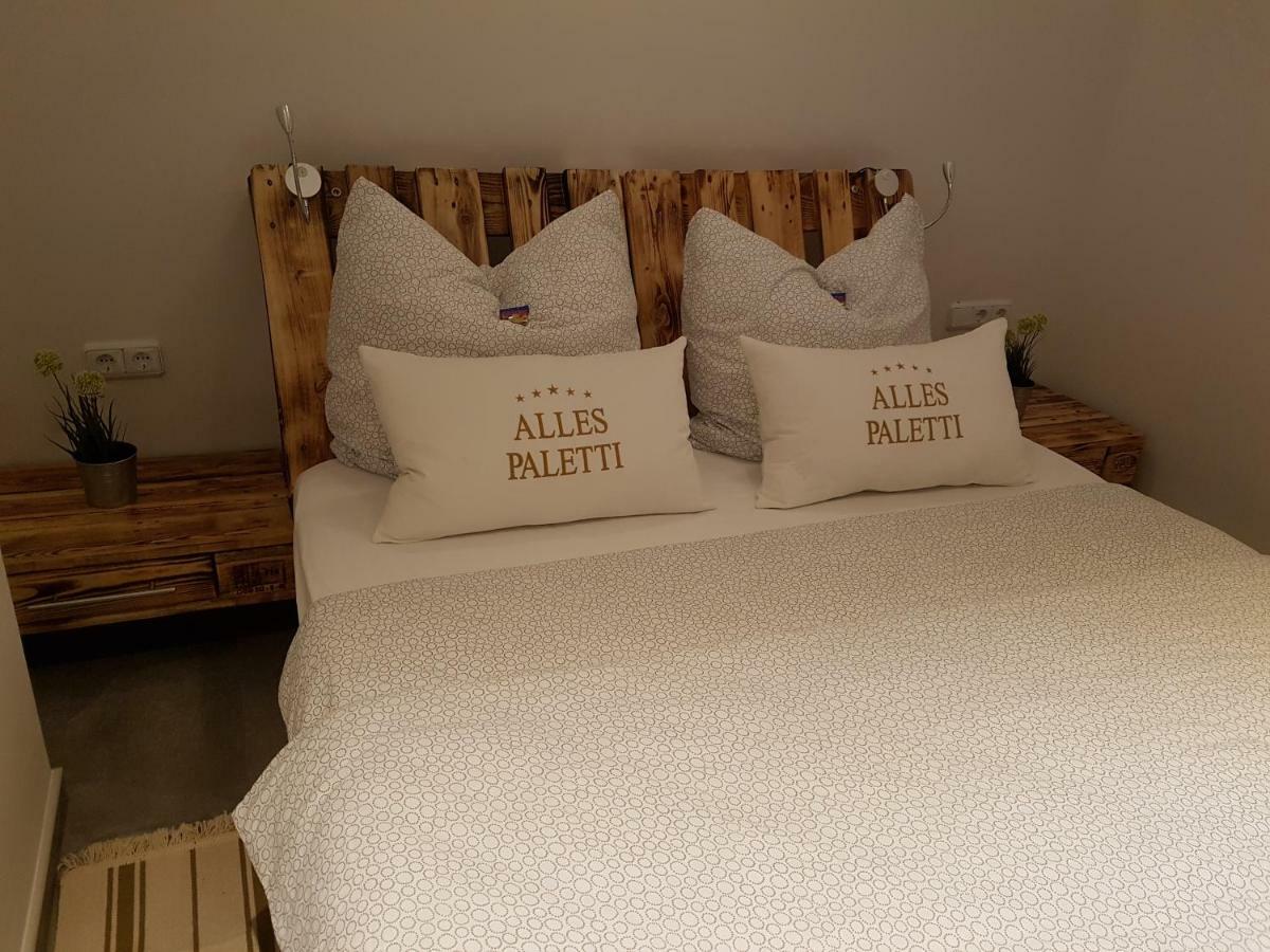 Appartement Alles Paletti Mit Klimaanlage à Wittenberg Extérieur photo